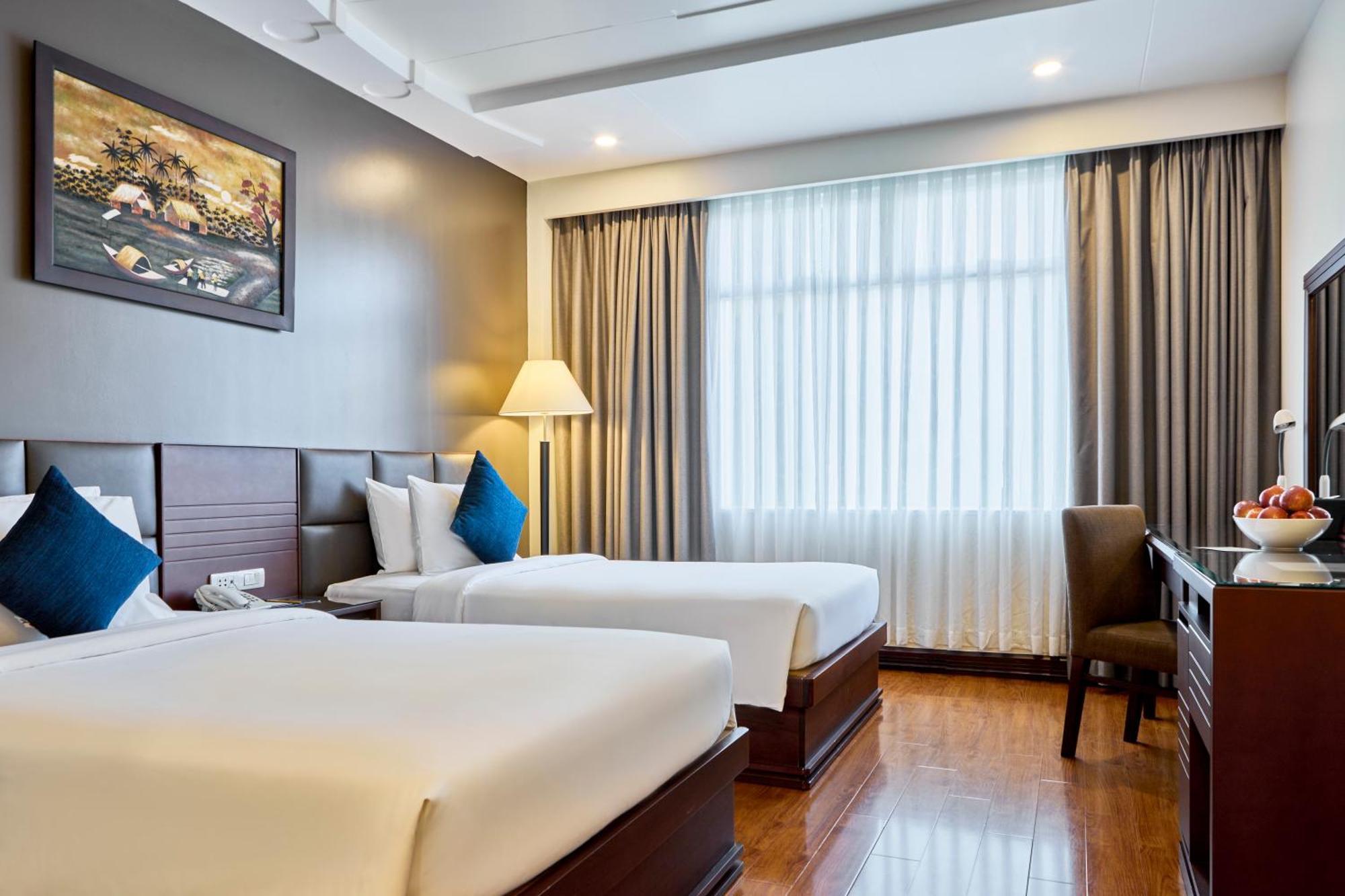 Kin Hotel Thi Sach Хошимин Екстериор снимка